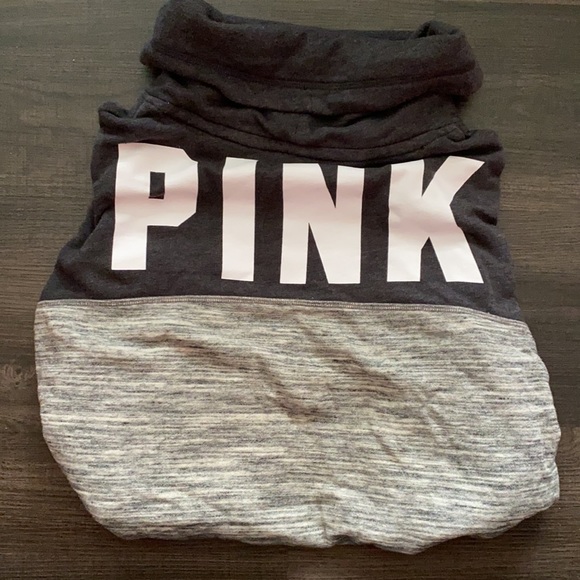 Pink Sweater with high neck - Picture 2 of 2